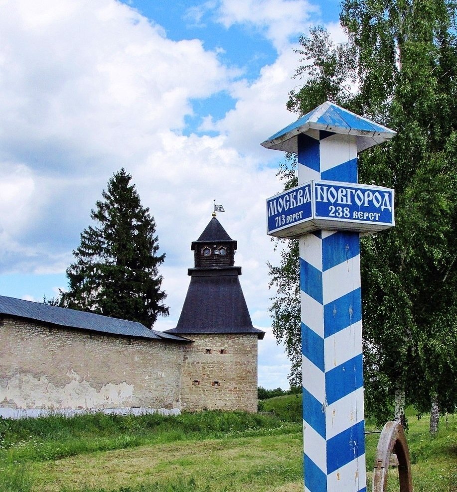 Верстовые столбы в Санкт-Петербурге Московский проспект