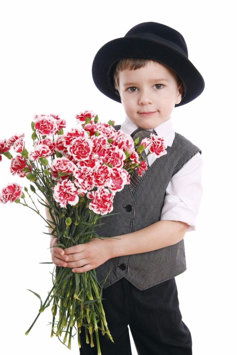 Дети с цветами