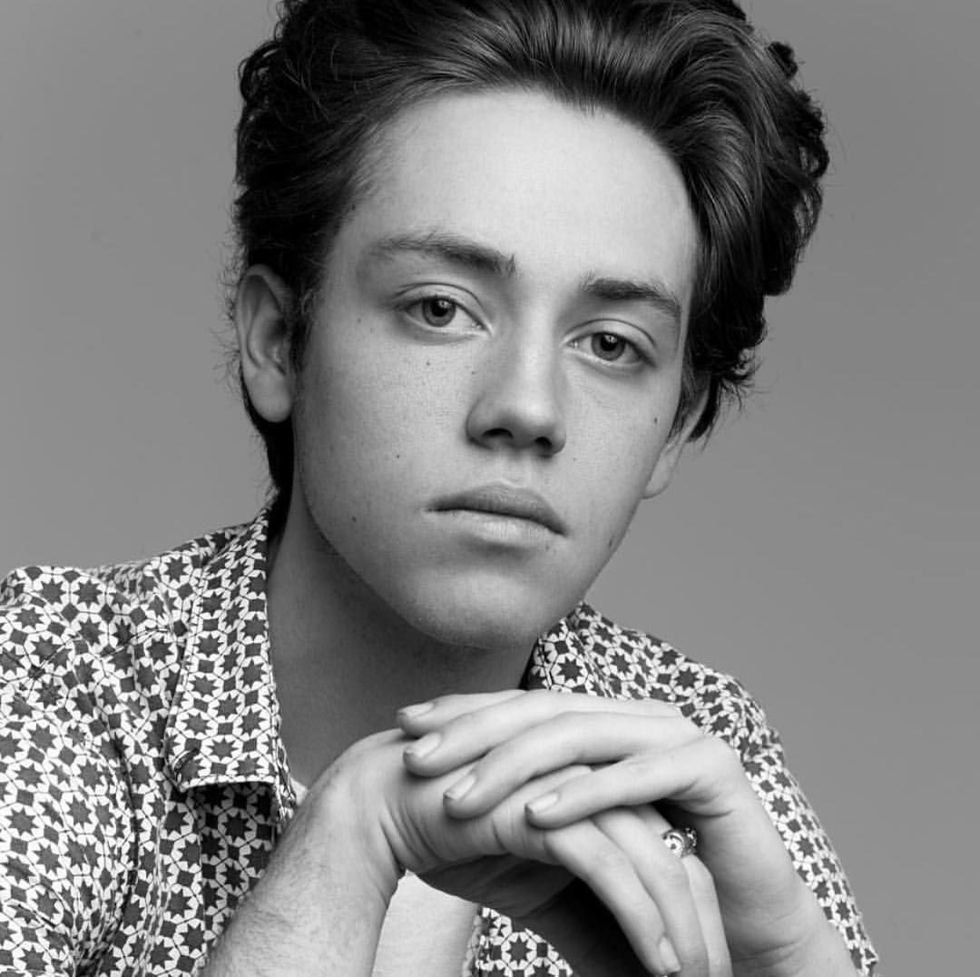 Итан Каткоски