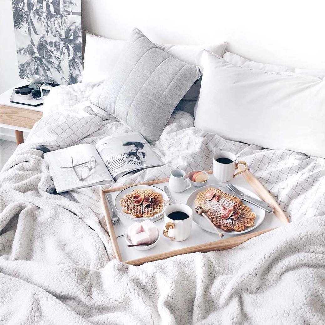 Завтрак в постель на двоих
