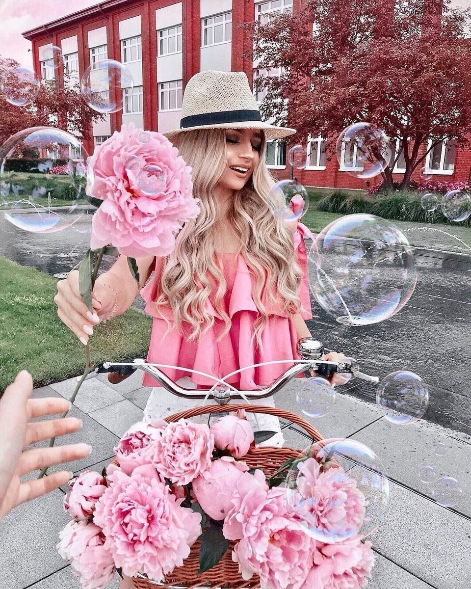 Инстаграмм в синем цвете