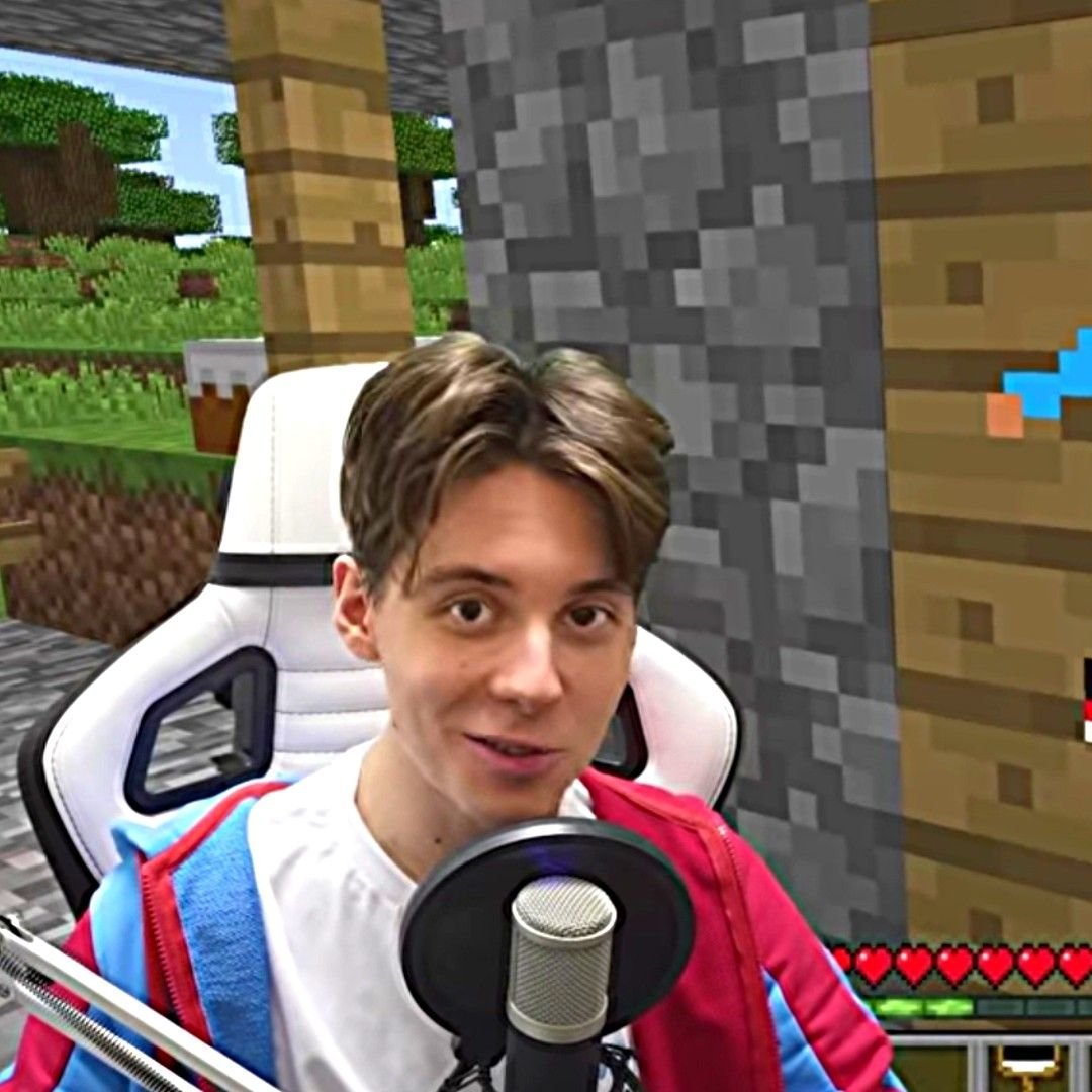 Николай Свежов