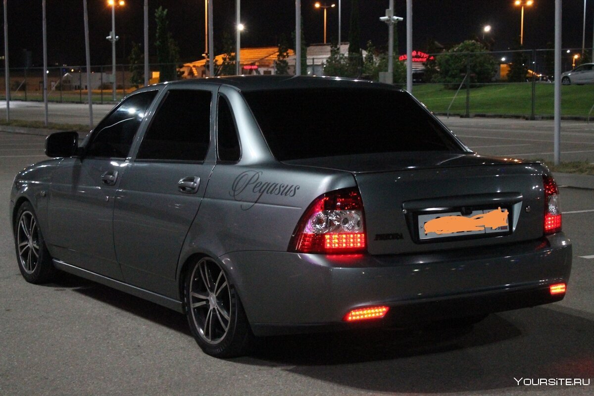 Приора кварц седан опер