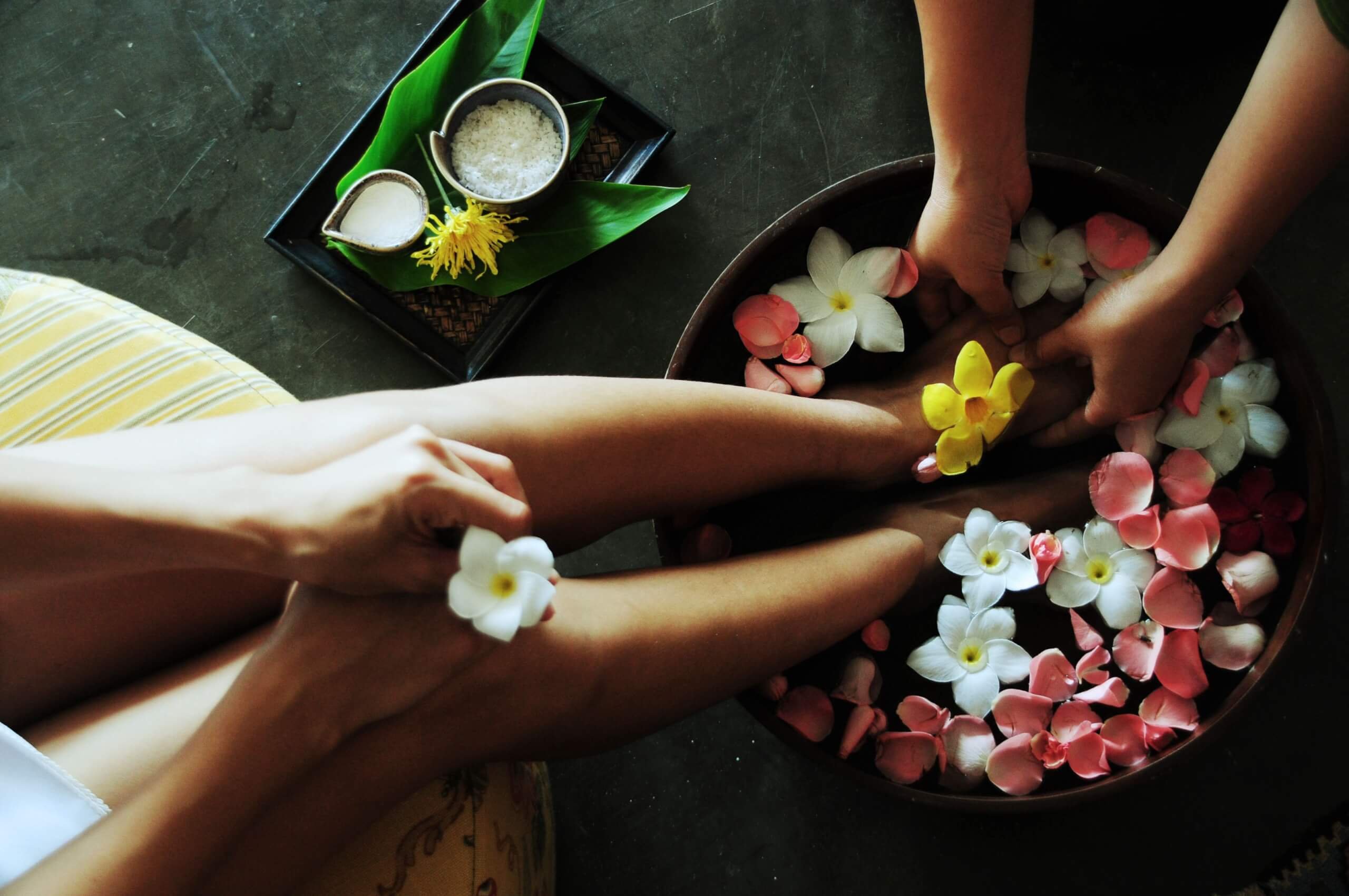 Тайский массаж цветок