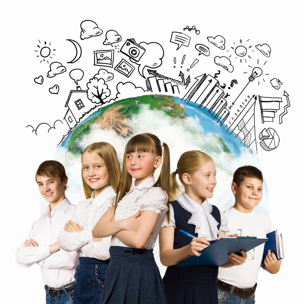 Одаренные дети на белом фоне