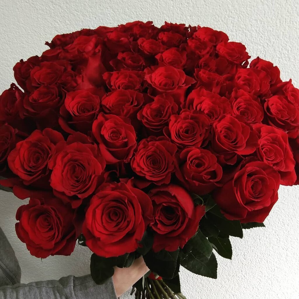 Букеты роз шикарных