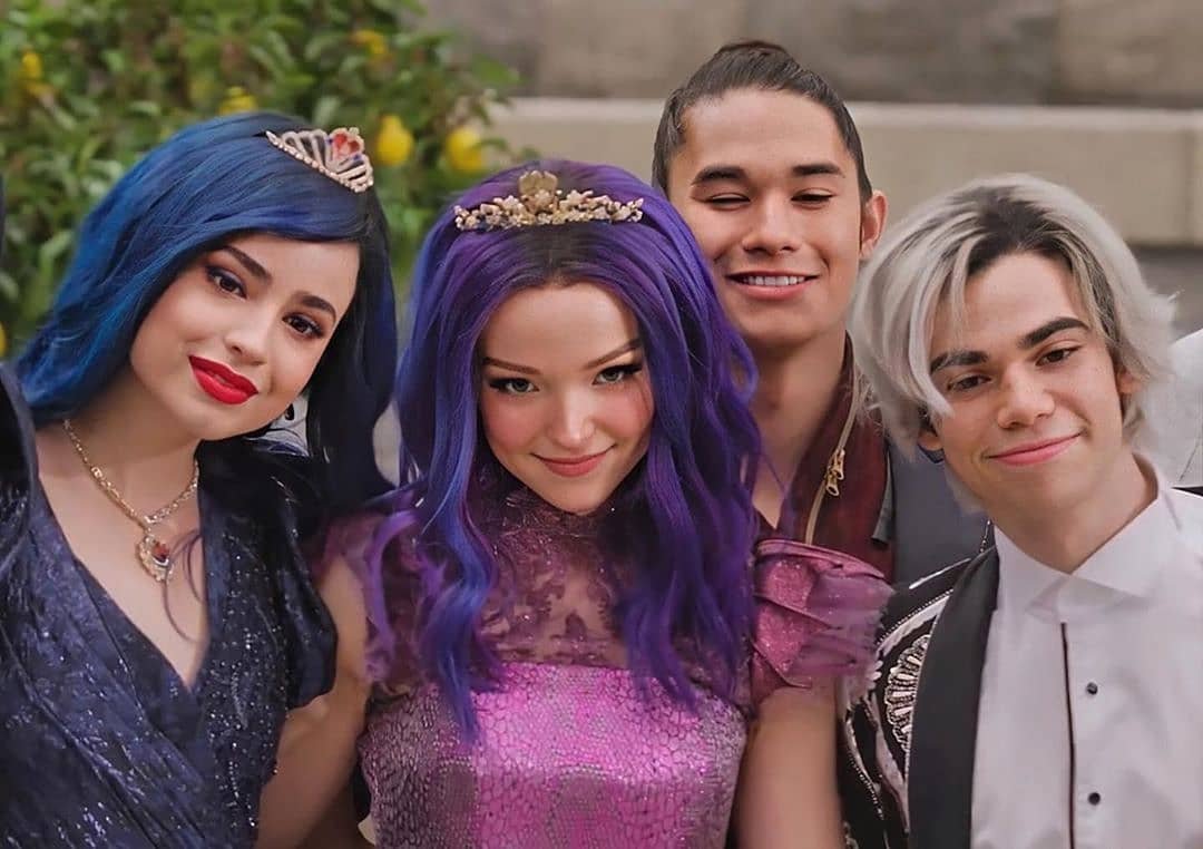 София Карсон и Кэмерон бойс Наследники 3