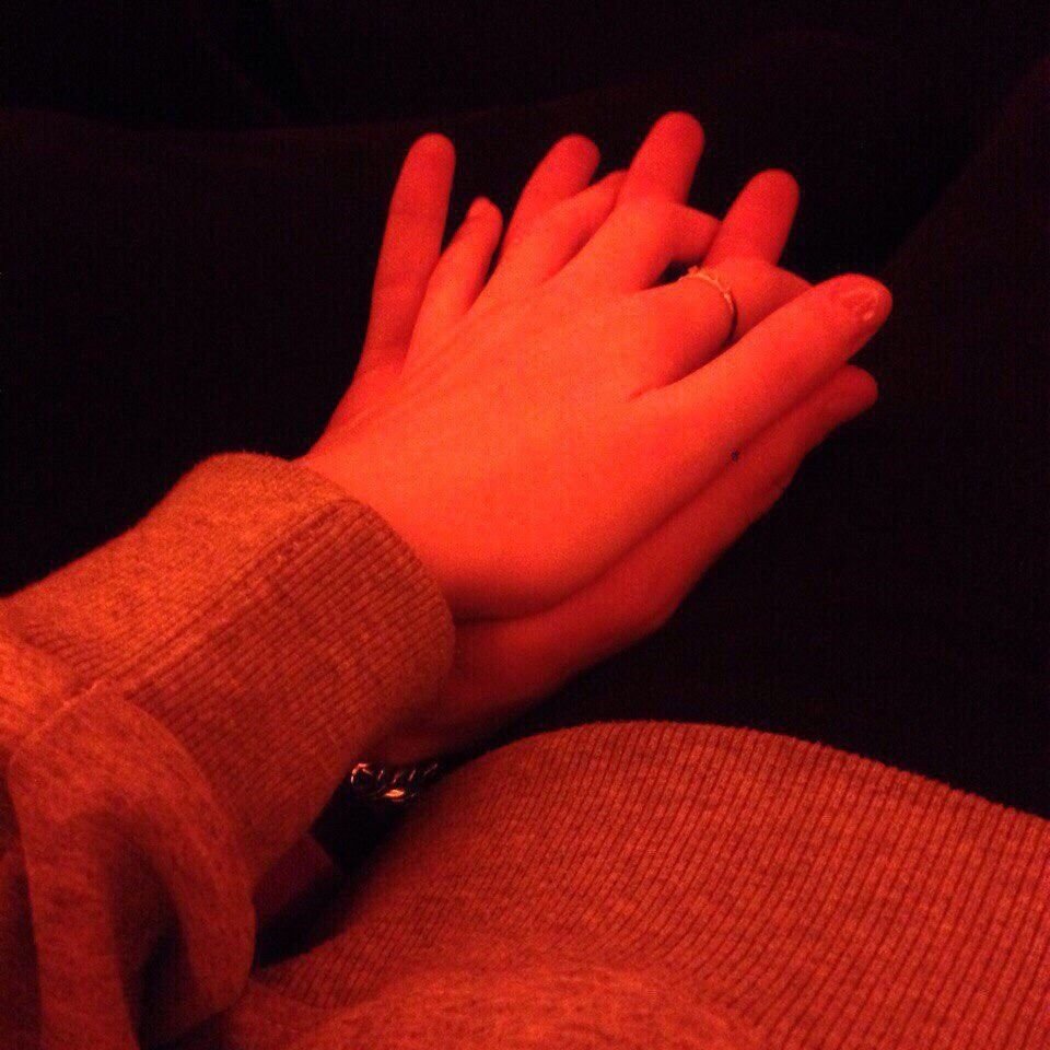 Рука в руке Эстетика