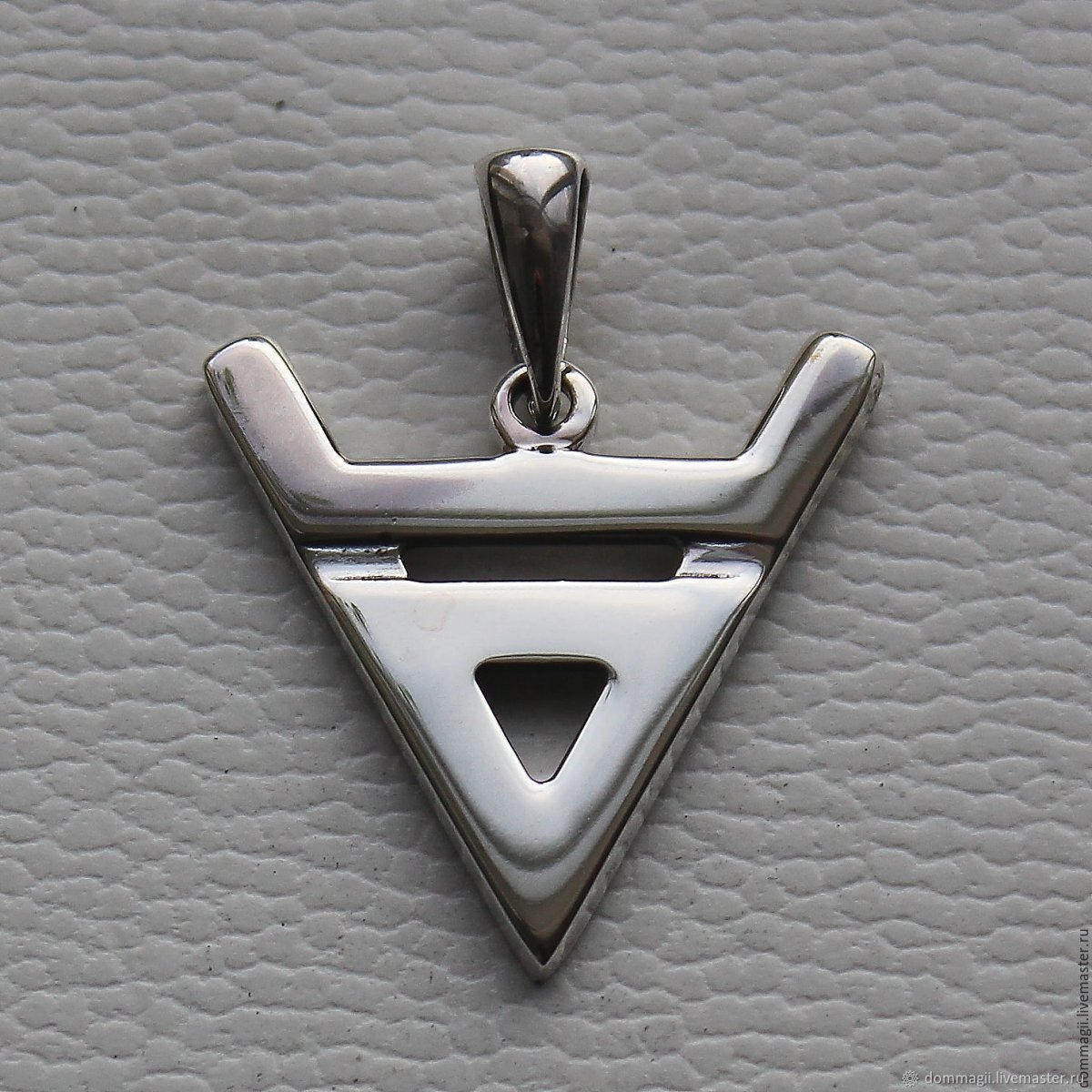 Печать Велеса лапа медведя