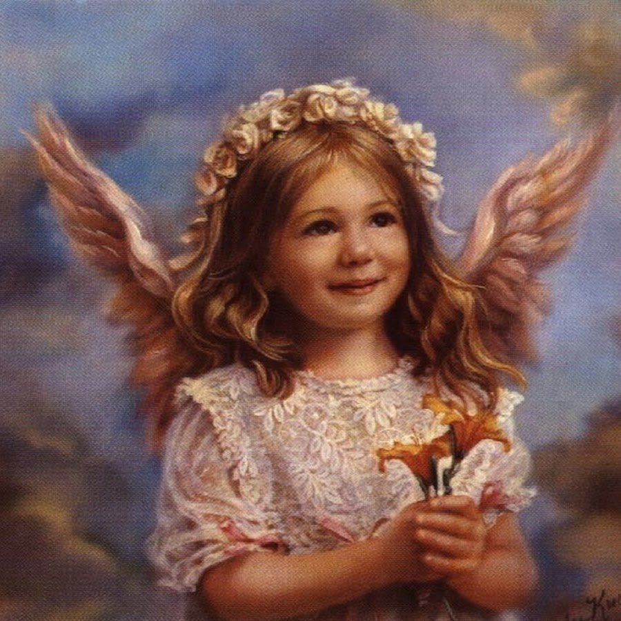 Ангелочек с сердечком в руках