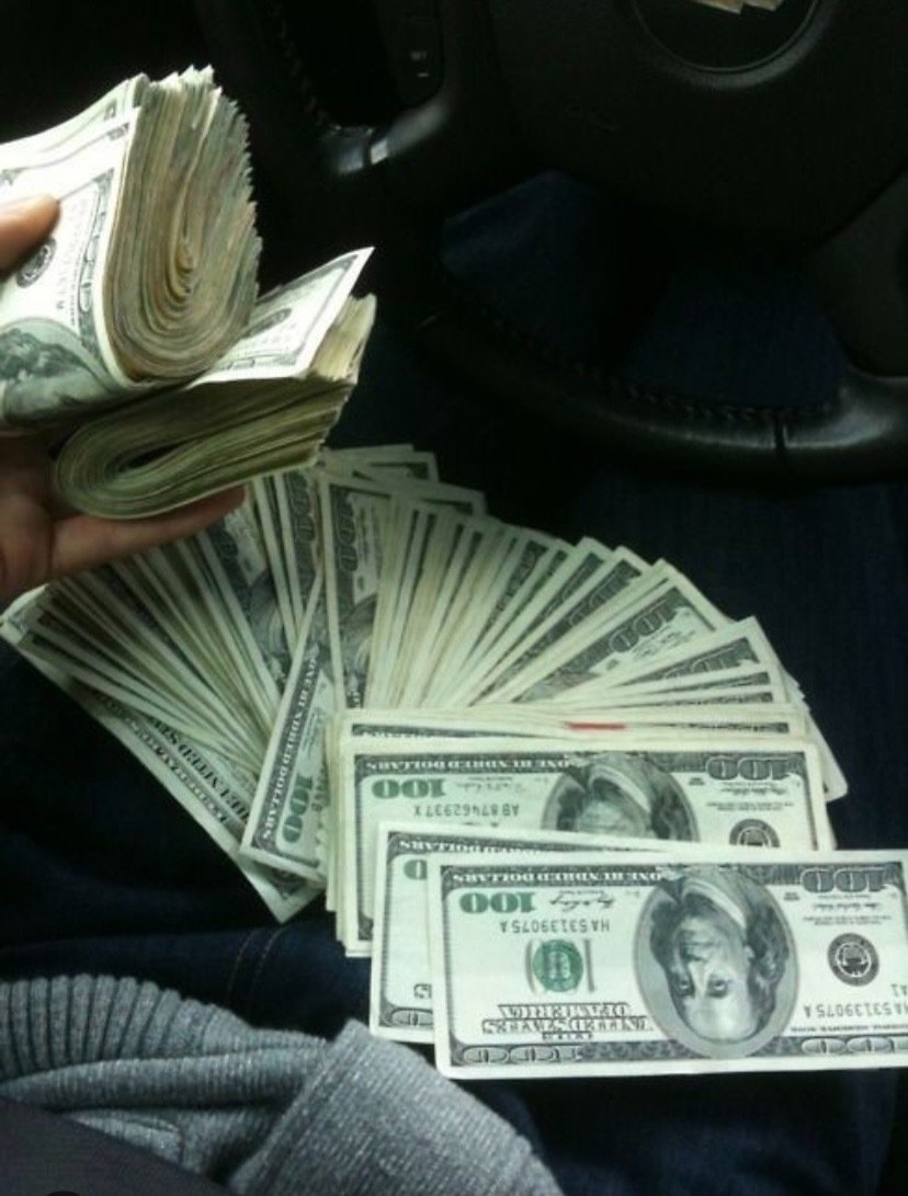 Фиолетовые деньги Эстетика