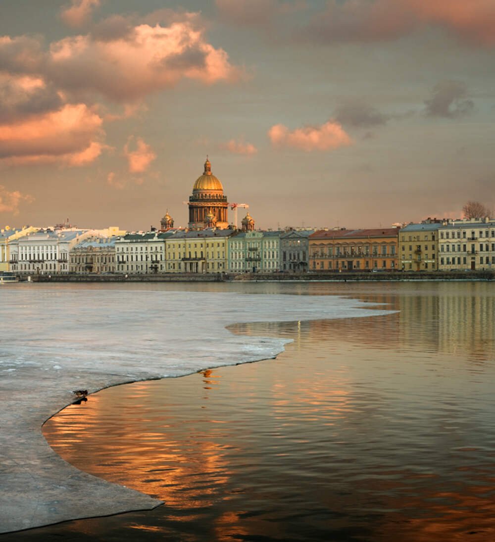 Река Нева в Санкт-Петербурге
