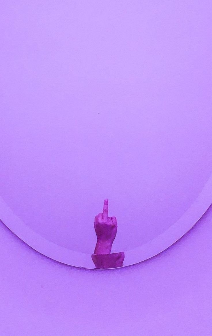 Фиолетовый экран блокировки