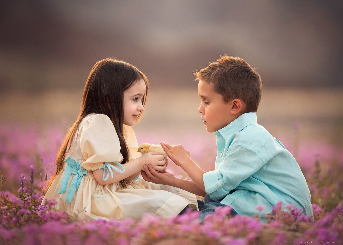 Дети влюбились