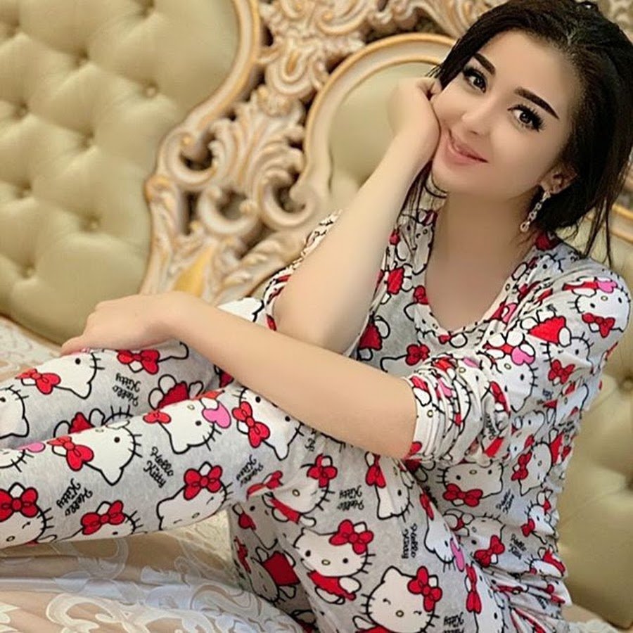 Паризода Бурихужаева