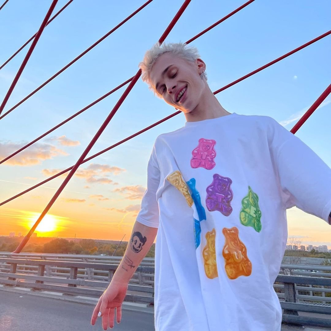 Даня Милохин 2022