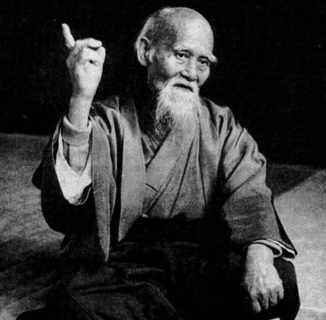 Мем монах-мудрец (сенсей)