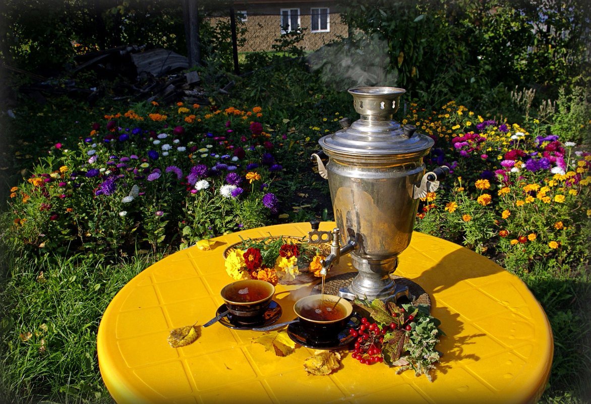 Самовар на даче