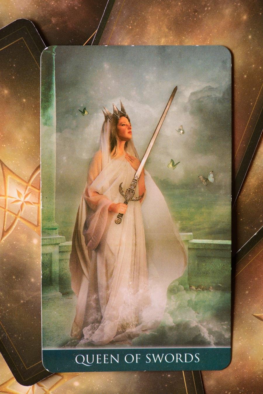 Gilded Tarot галерея