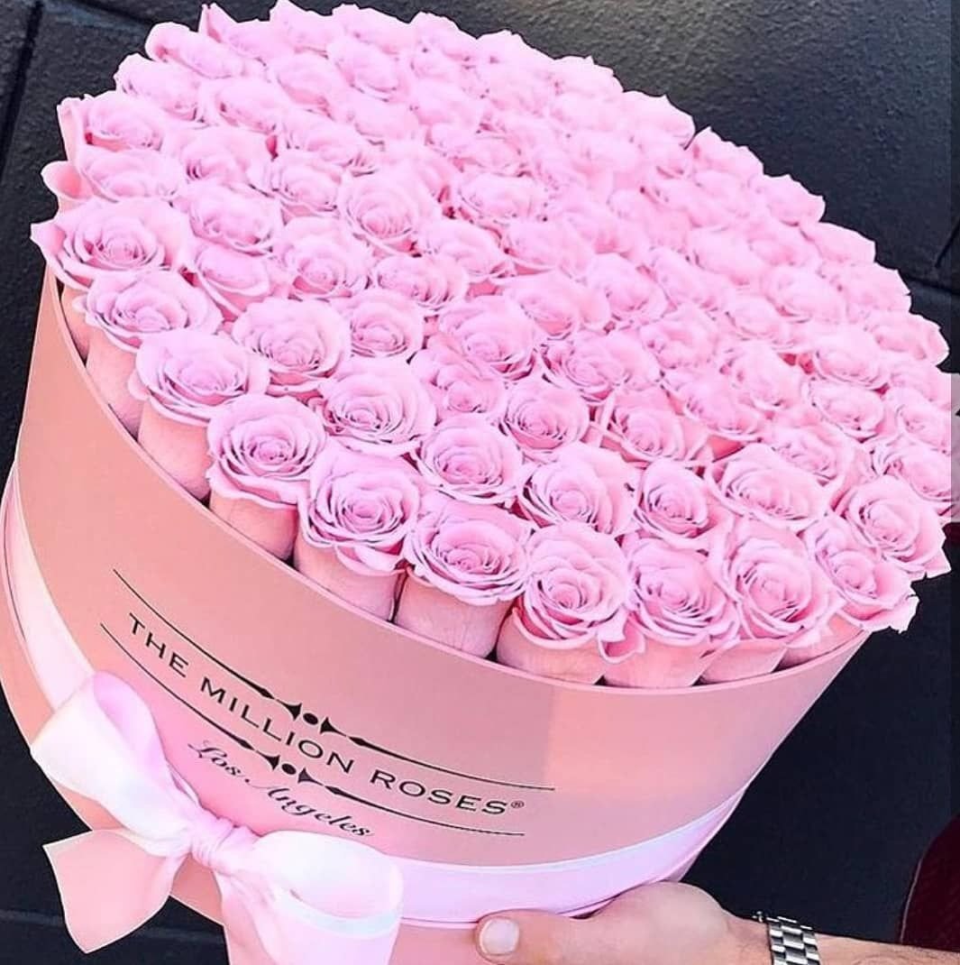 С днём рождения огромный букет