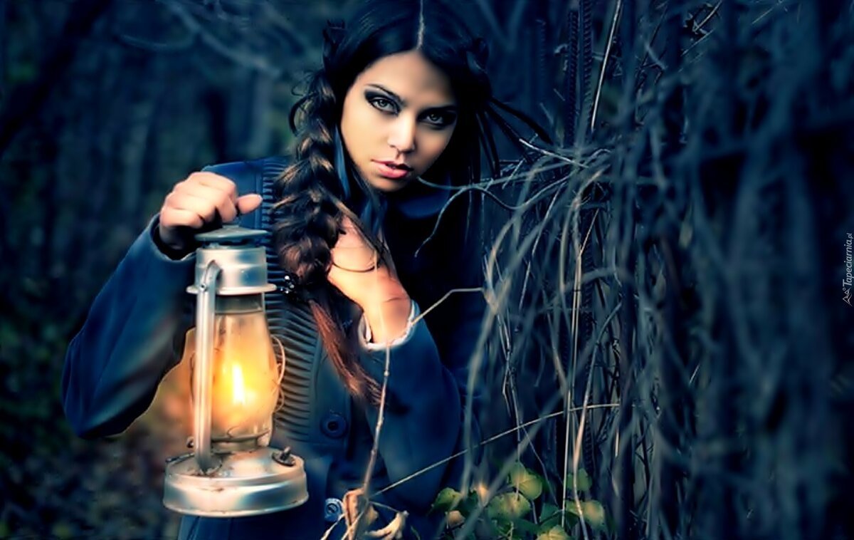 Девушки ведьмы красивые