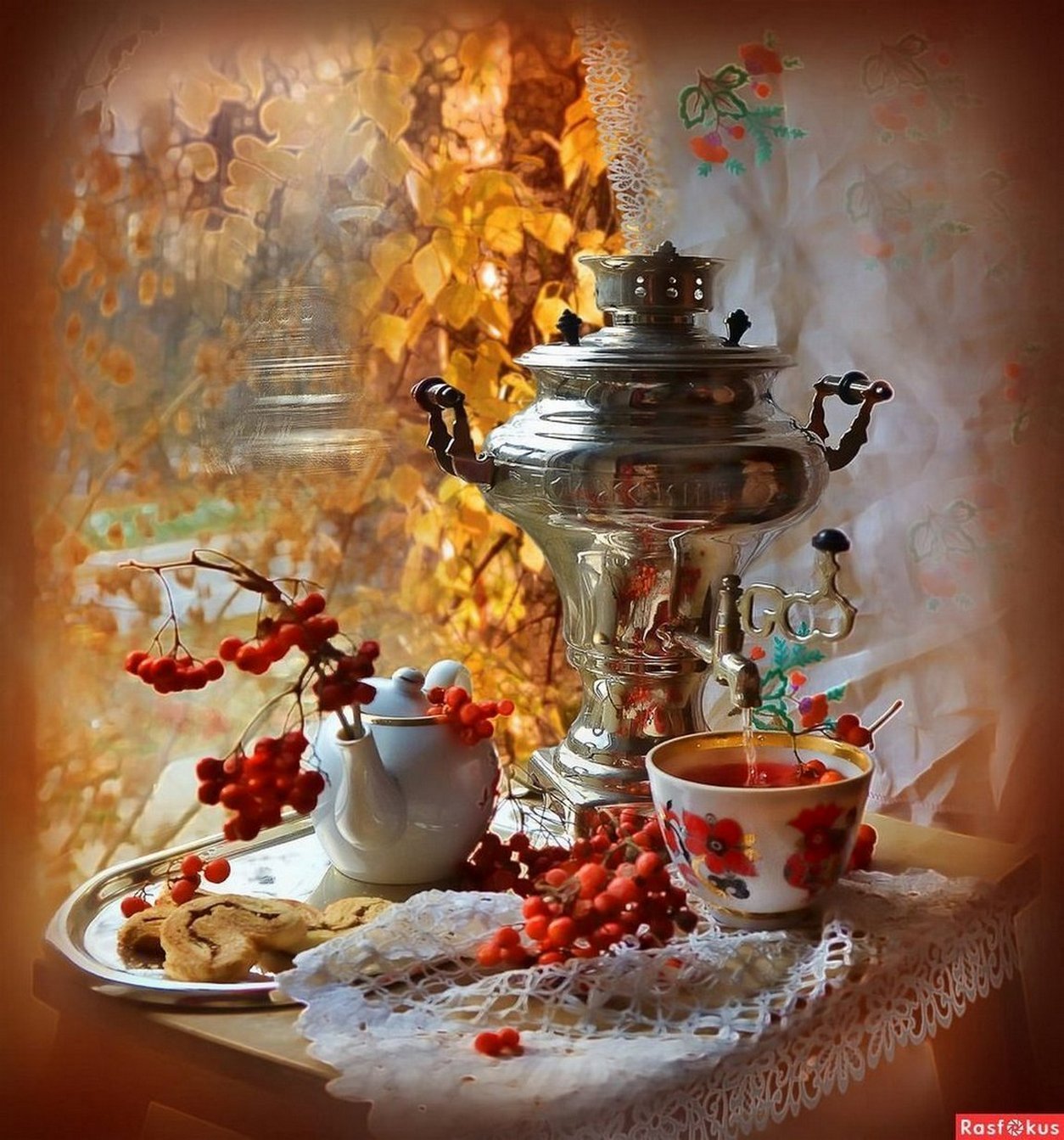 Красивое чаепитие картинки. Осеннее чаепитие. Осеннее чаепитие с самоваром. Утреннее чаепитие. Самовар чай.