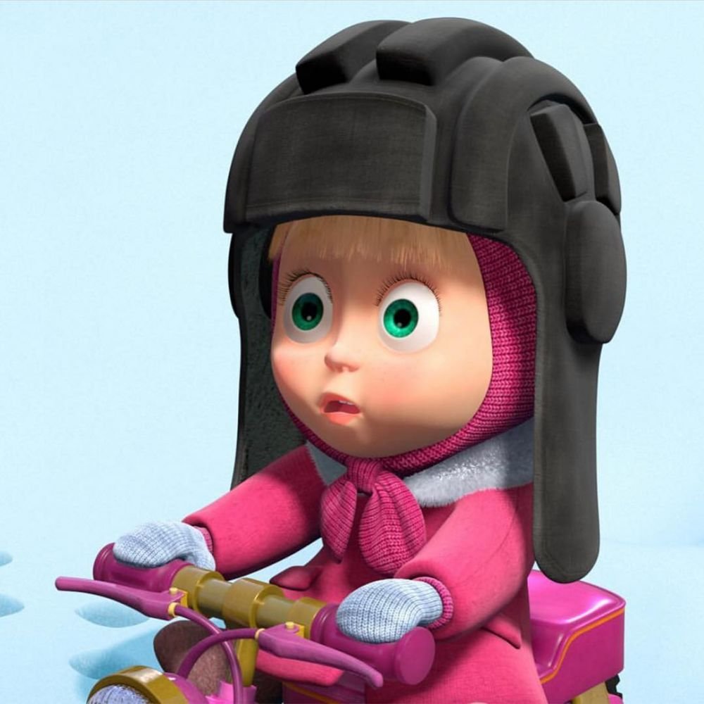 Маша с телефоном