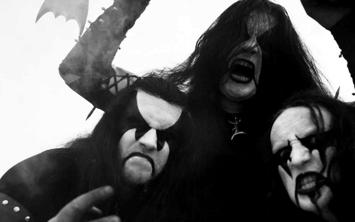 Mayhem группа logo