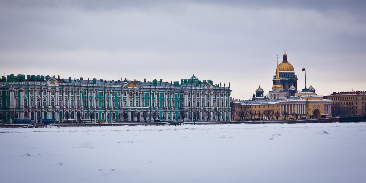 Зимний дворец Санкт-Петербург зимой