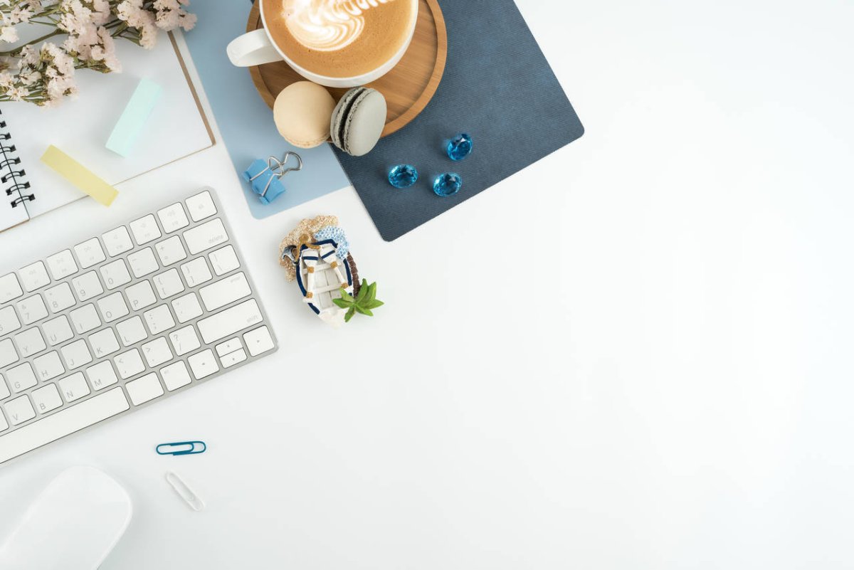 Бухгалтер стол сверху