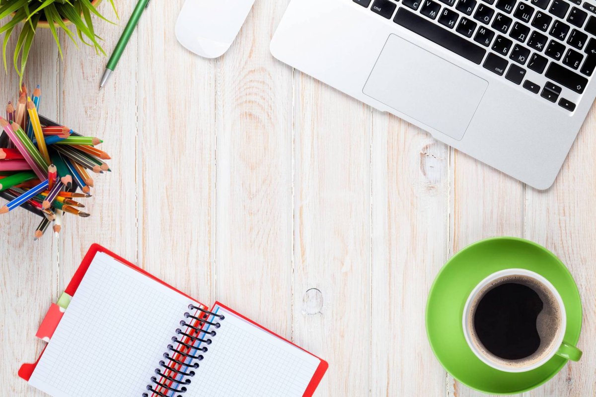 Стол студенческий вид сверху