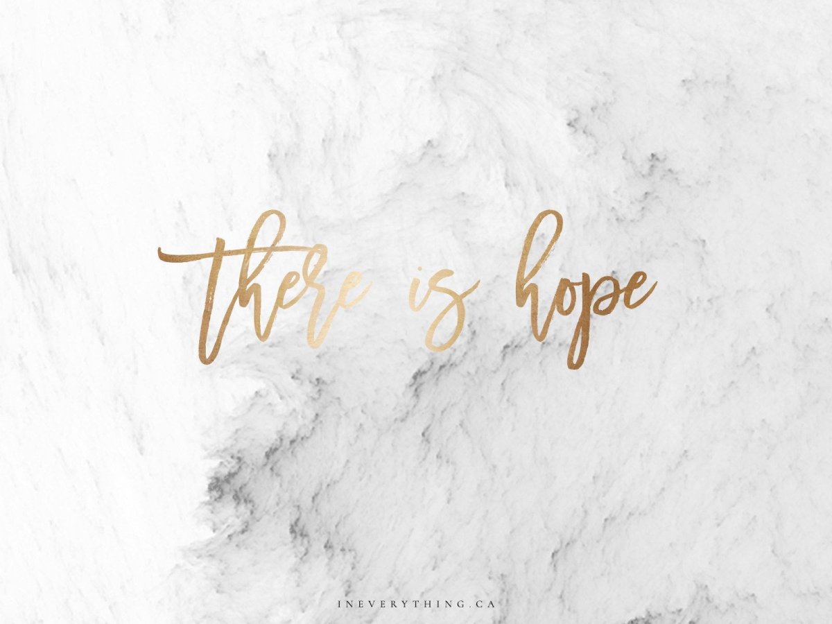 Мрамор с надписью