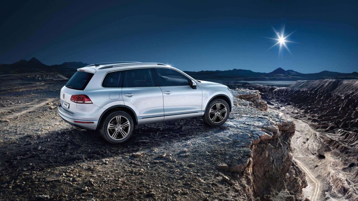 Volkswagen Touareg i в горах