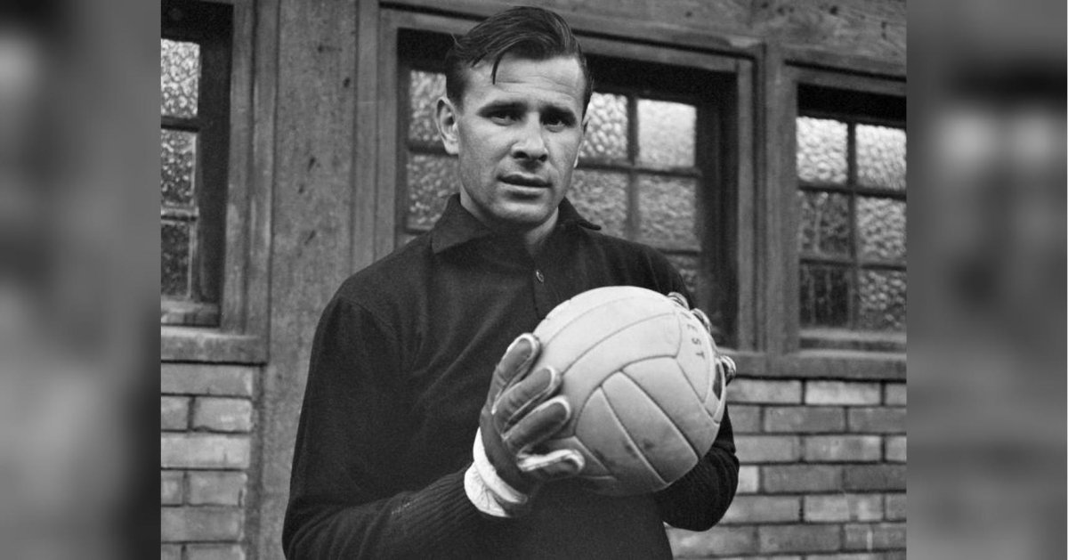 Лев Яшин плакат