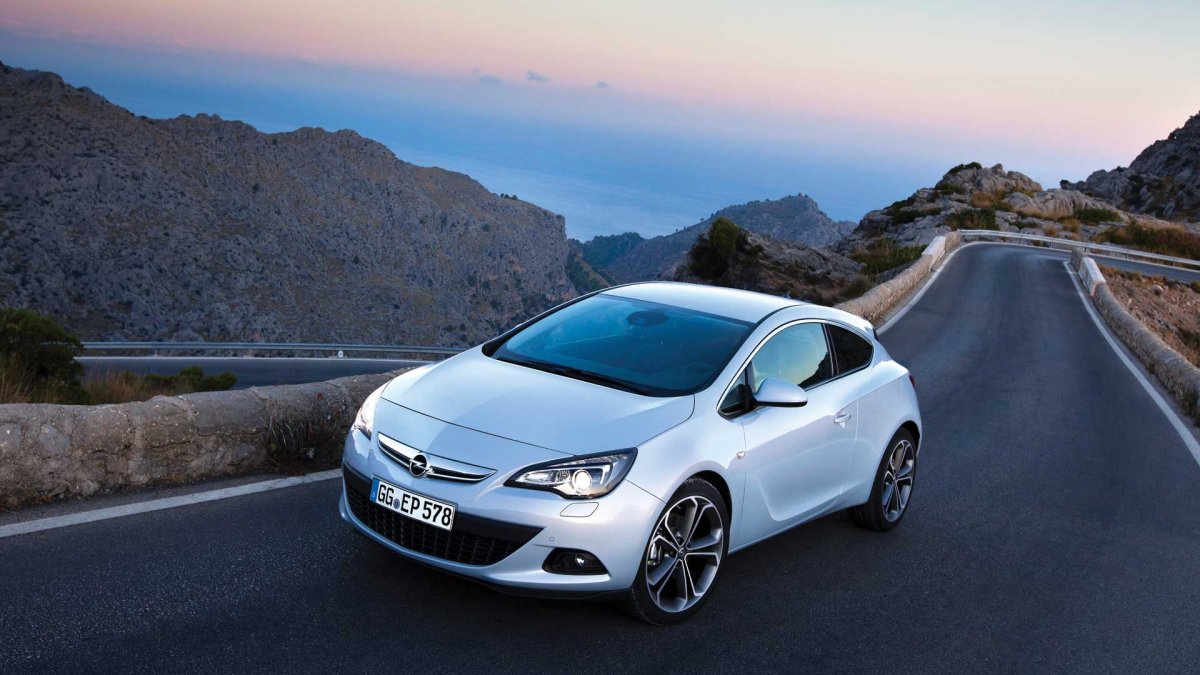 Opel Astra j GTC