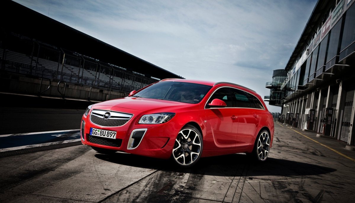 Opel Insignia OPC