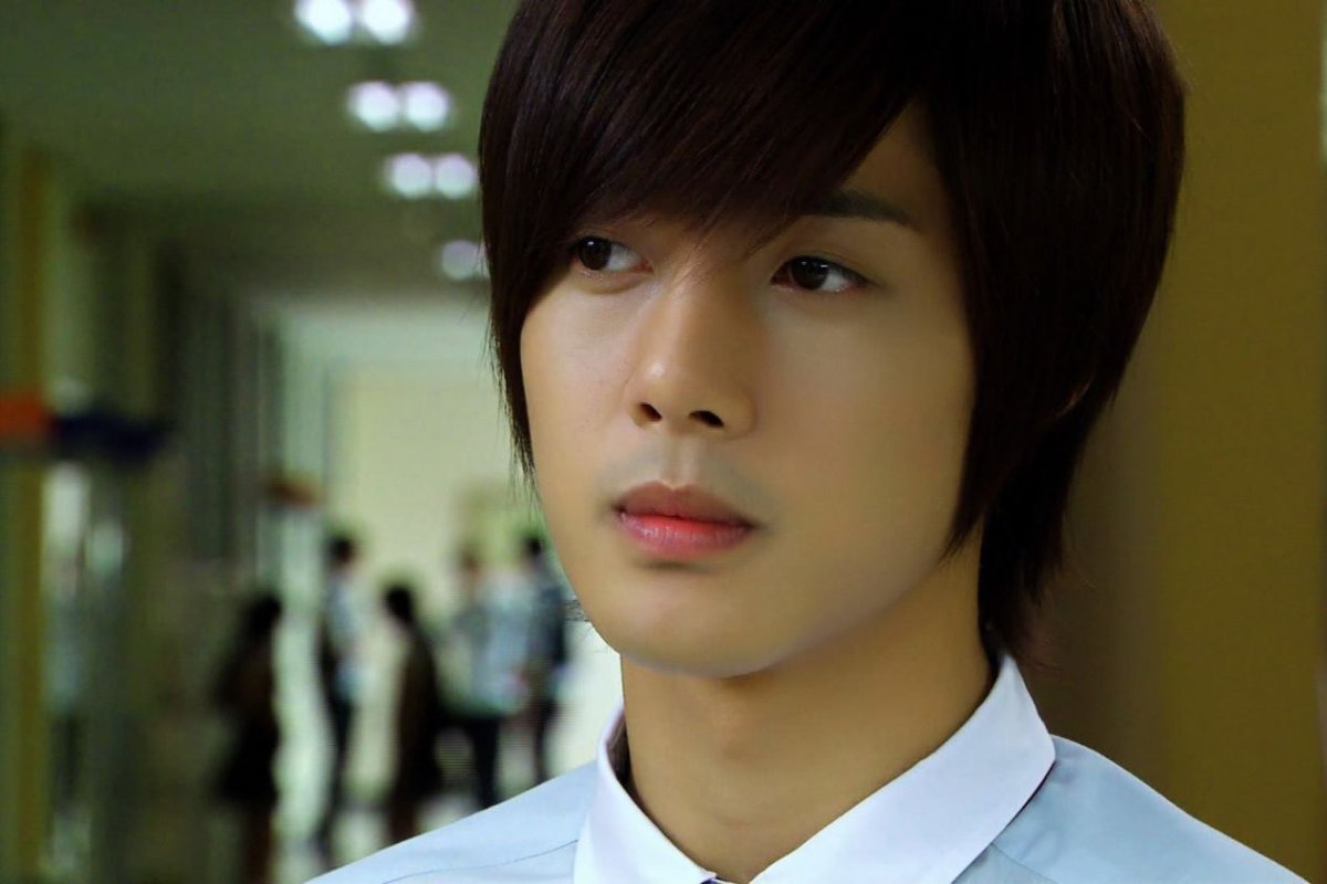 Ким Хен Джун