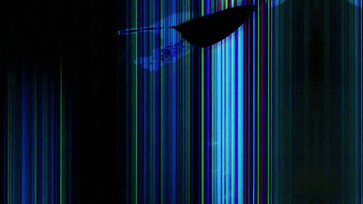 Разбитый экран блок tx850