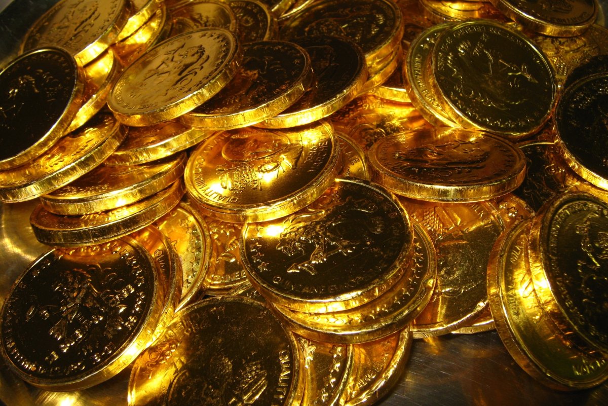 Золотые монеты богатство