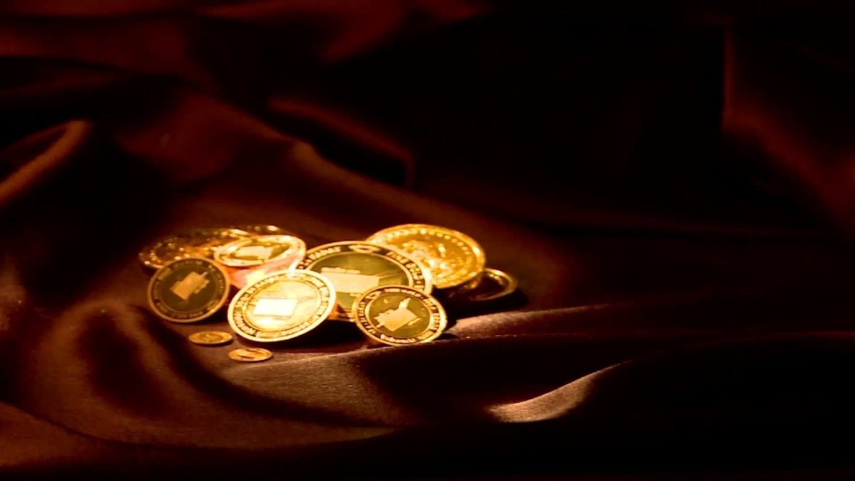 Монета Золотая