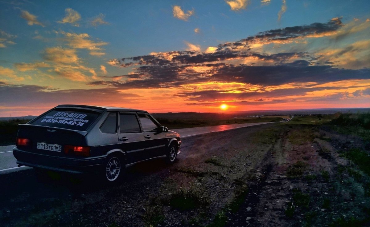 Лада 2114 тонированная ночью