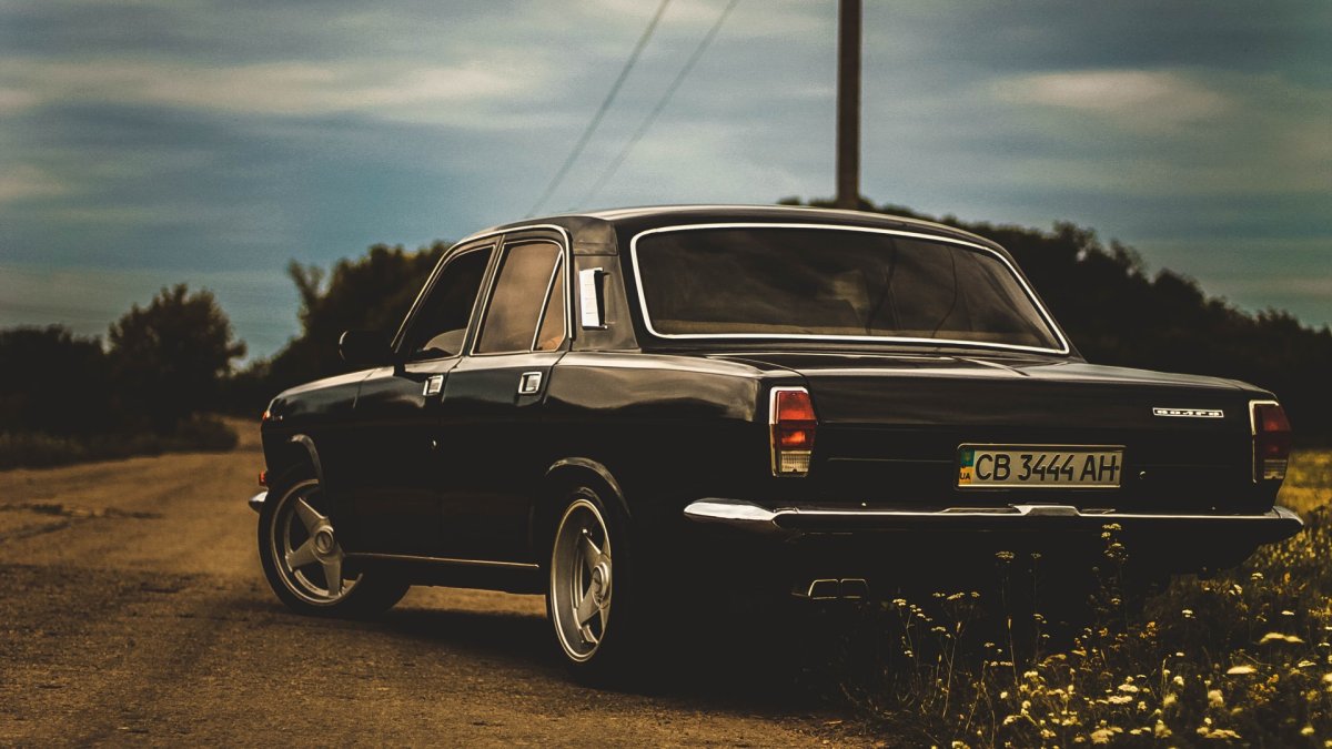 ГАЗ 24 Волга черная