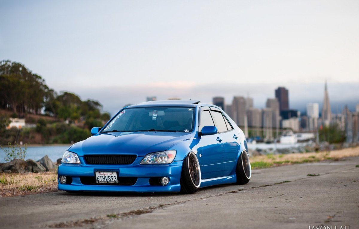 Stance Altezza Lexus is 200
