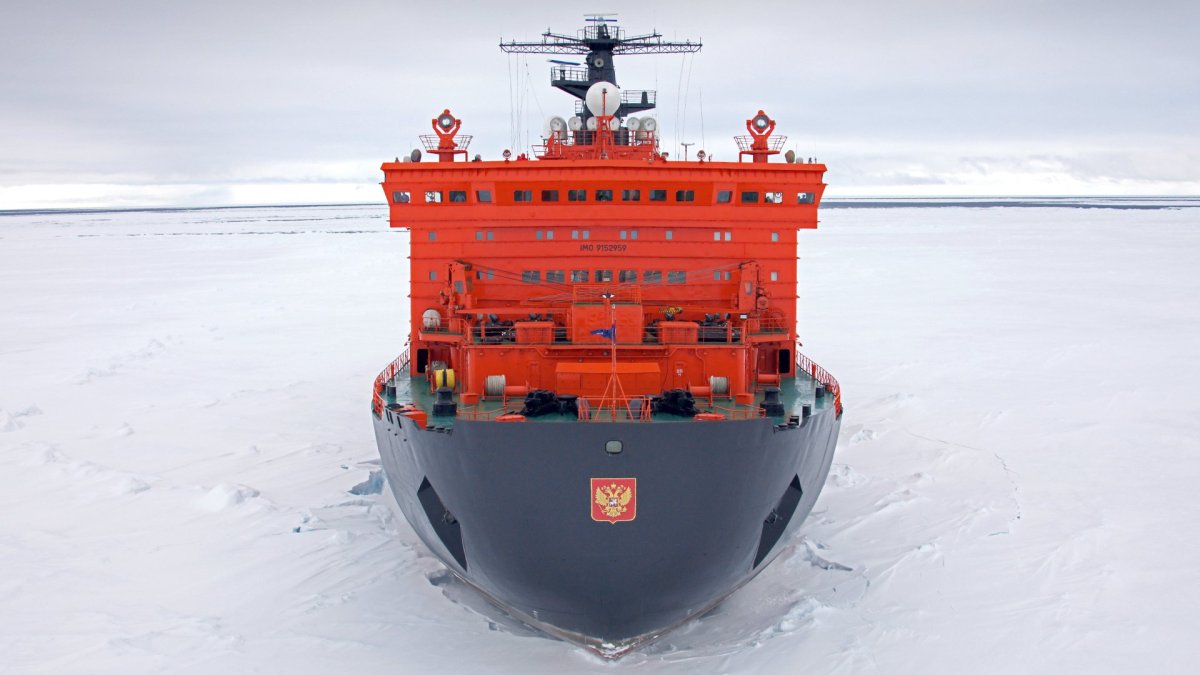 Ледокол Ямал и 50 лет Победы