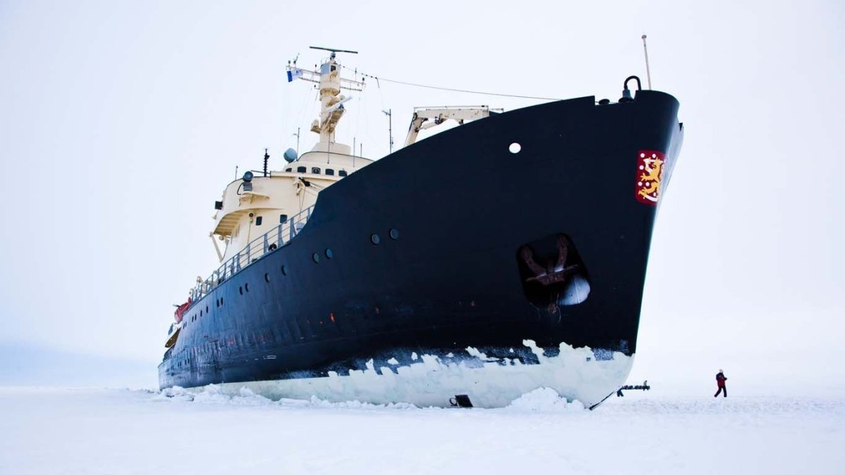 Icebreaker Sampo