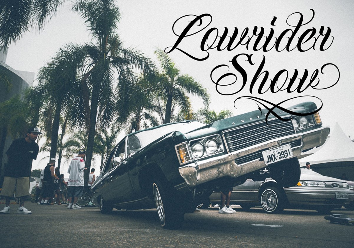 Тачка на фоне Лос Анджелеса