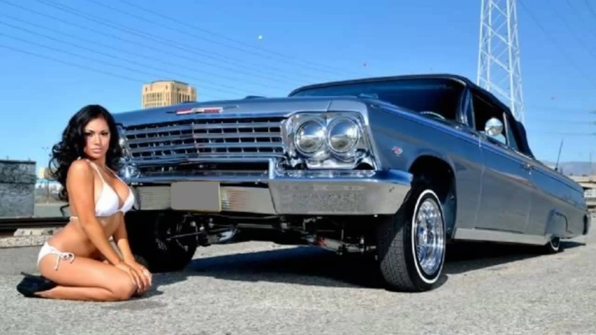 Девушка и Импала