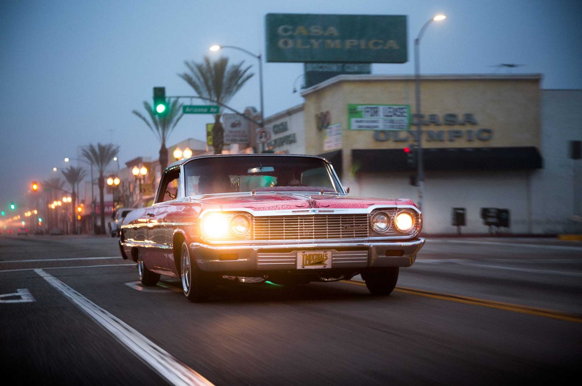 Лос Анджелес Лоурайдеры