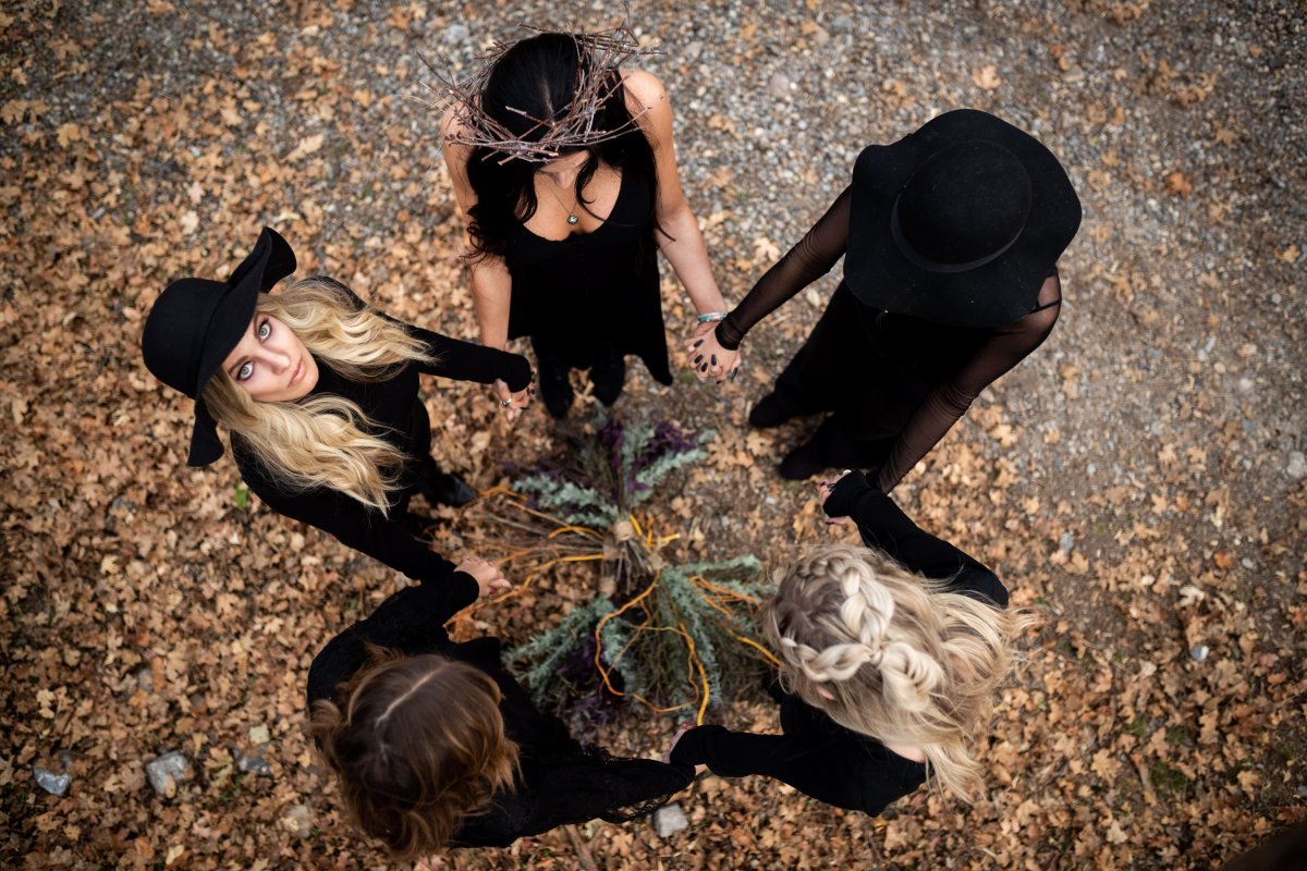 Шабаш ведьм Сабрина