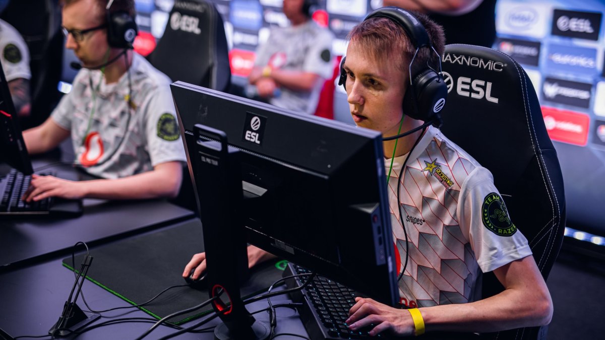 Хантер Ковач КИБЕРСПОРТСМЕН